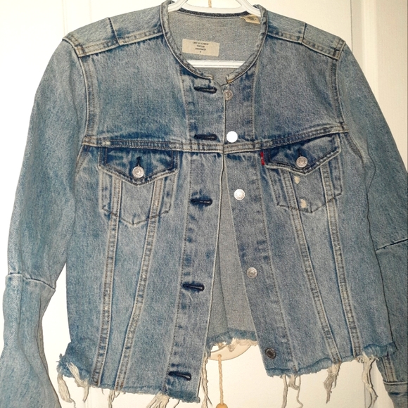 Levi's Trucker jean jacket - Picture 1 of 5